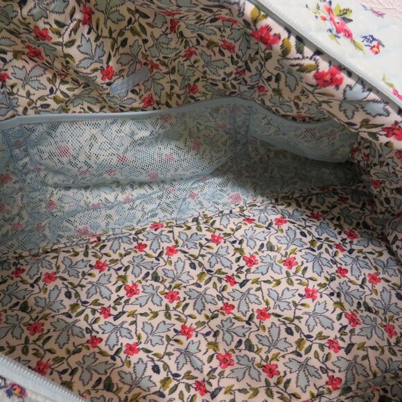 Vera Bradley Large Duffel Bag Weekender Over Night Carry on Retired Pattern - Picture 11 of 12